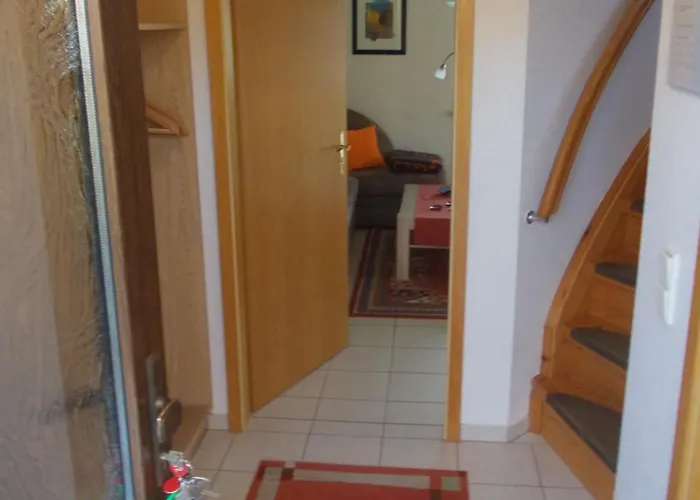 Ferienhaus Finnhäuser Am Vogelpark - Haus Luise Marlow